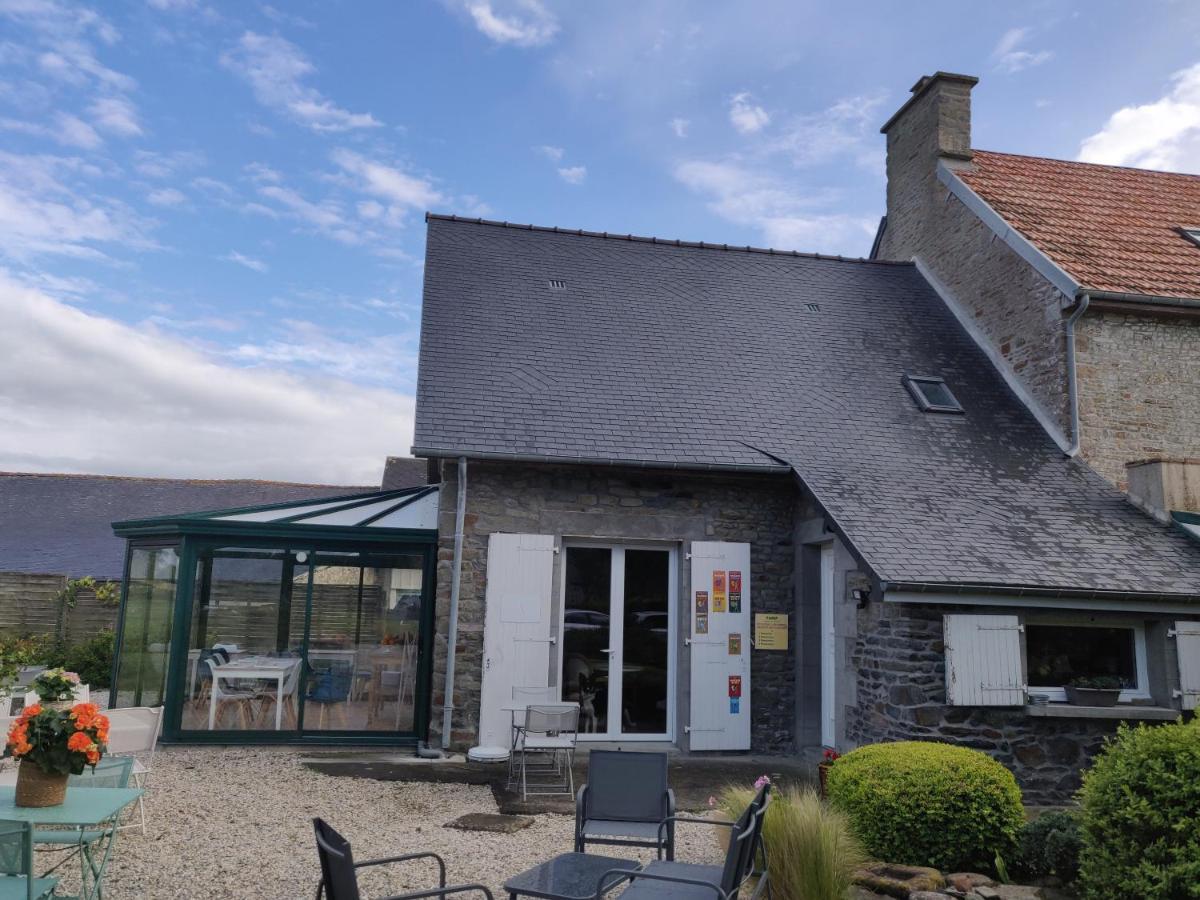 Bed and Breakfast Les Fleurs Du Mont Caux Exterior foto