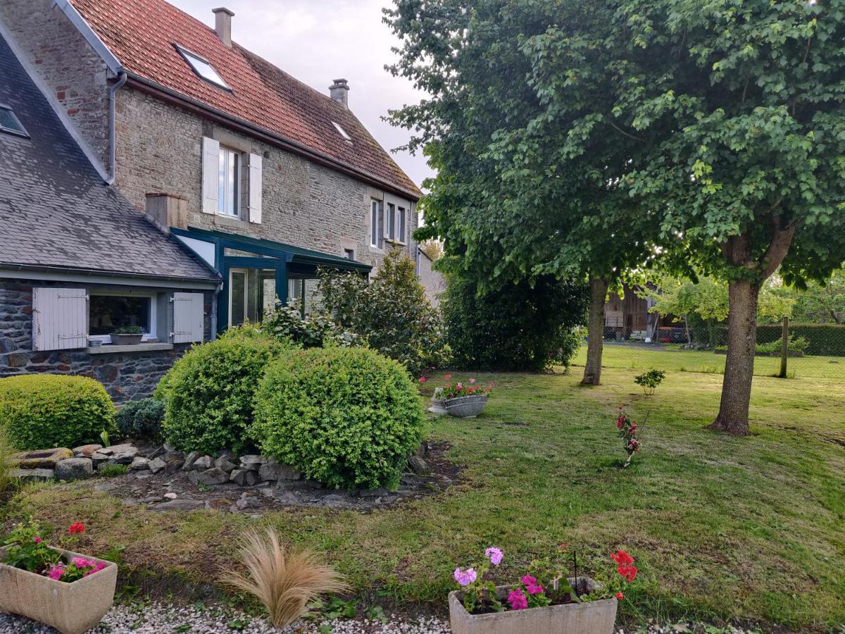 Bed and Breakfast Les Fleurs Du Mont Caux Exterior foto