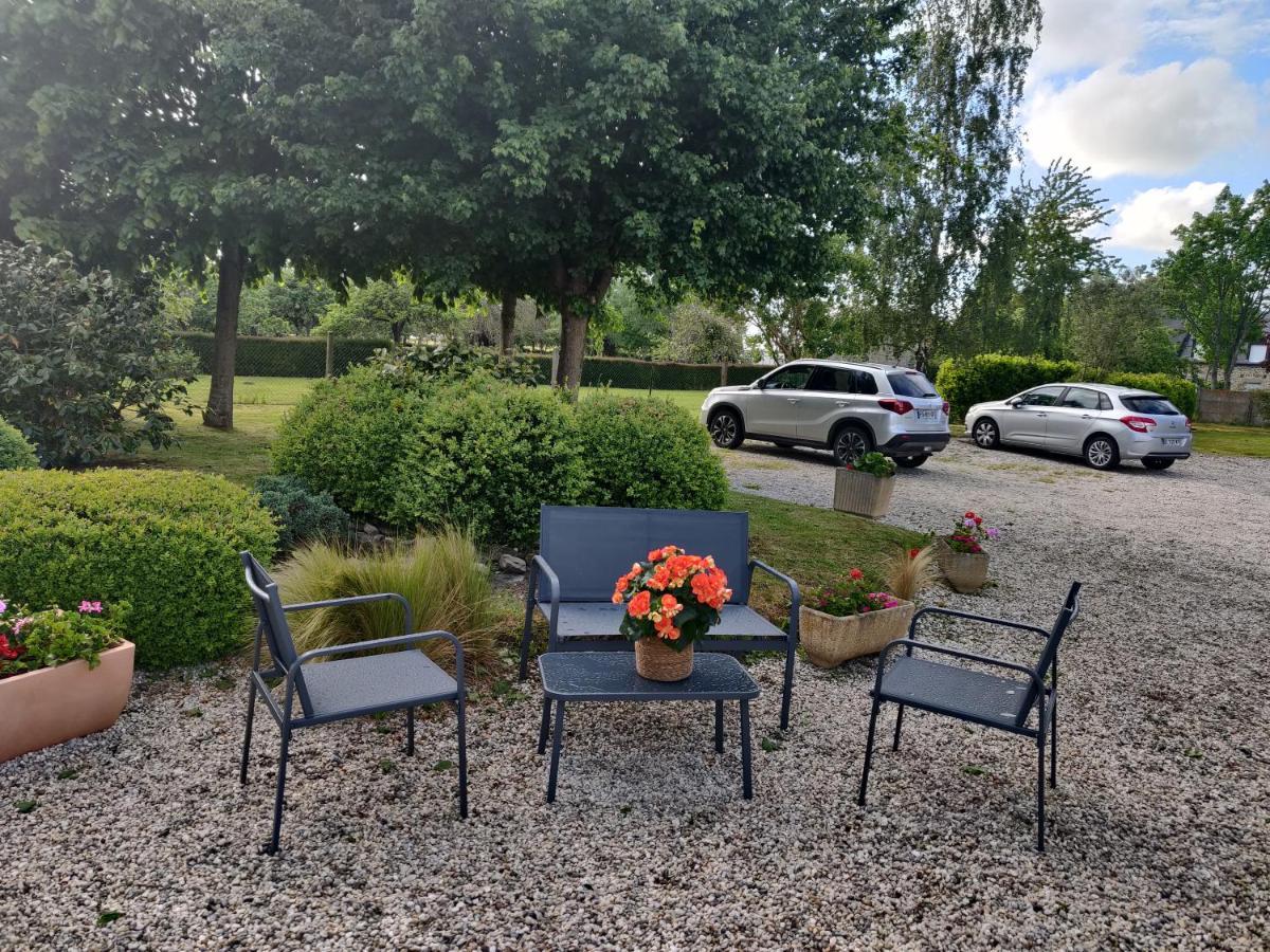 Bed and Breakfast Les Fleurs Du Mont Caux Exterior foto