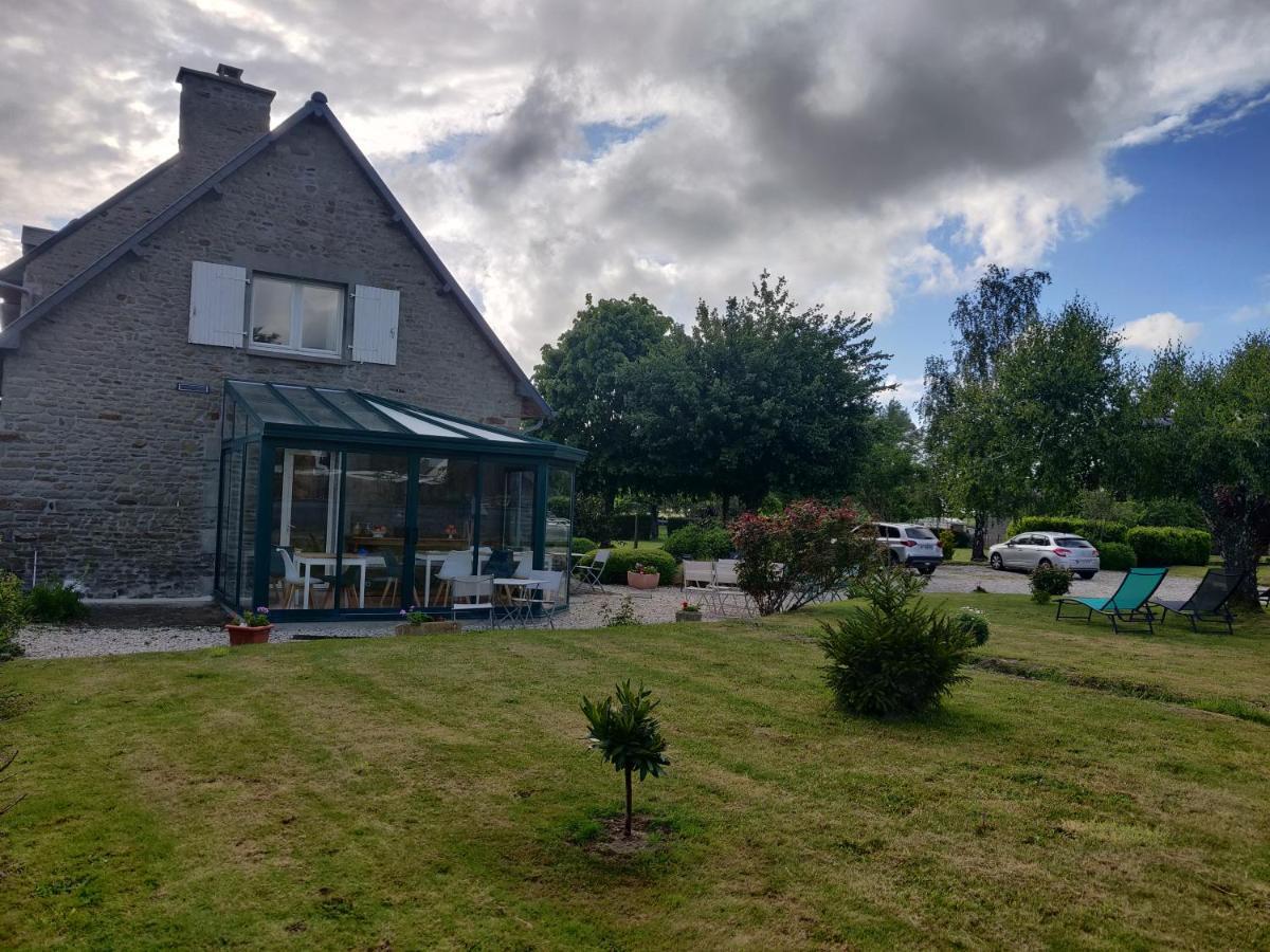 Bed and Breakfast Les Fleurs Du Mont Caux Exterior foto